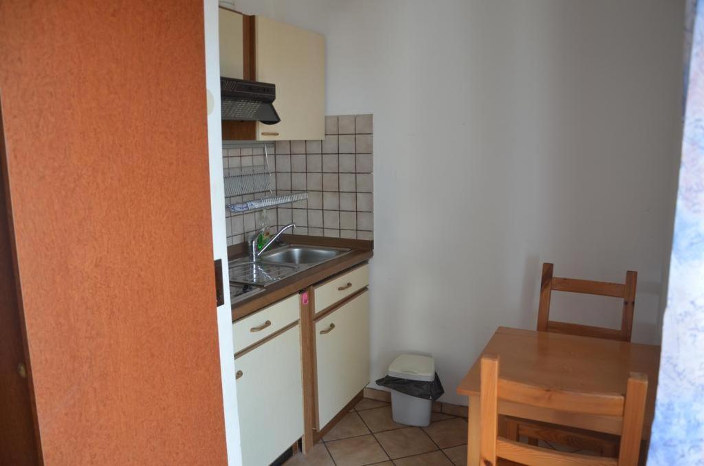 Apartmani Kemac Stara Novalja Exterior photo