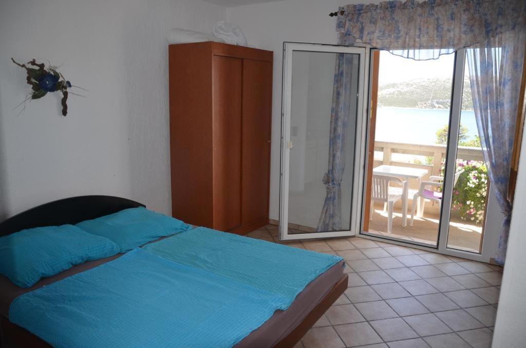 Apartmani Kemac Stara Novalja Exterior photo